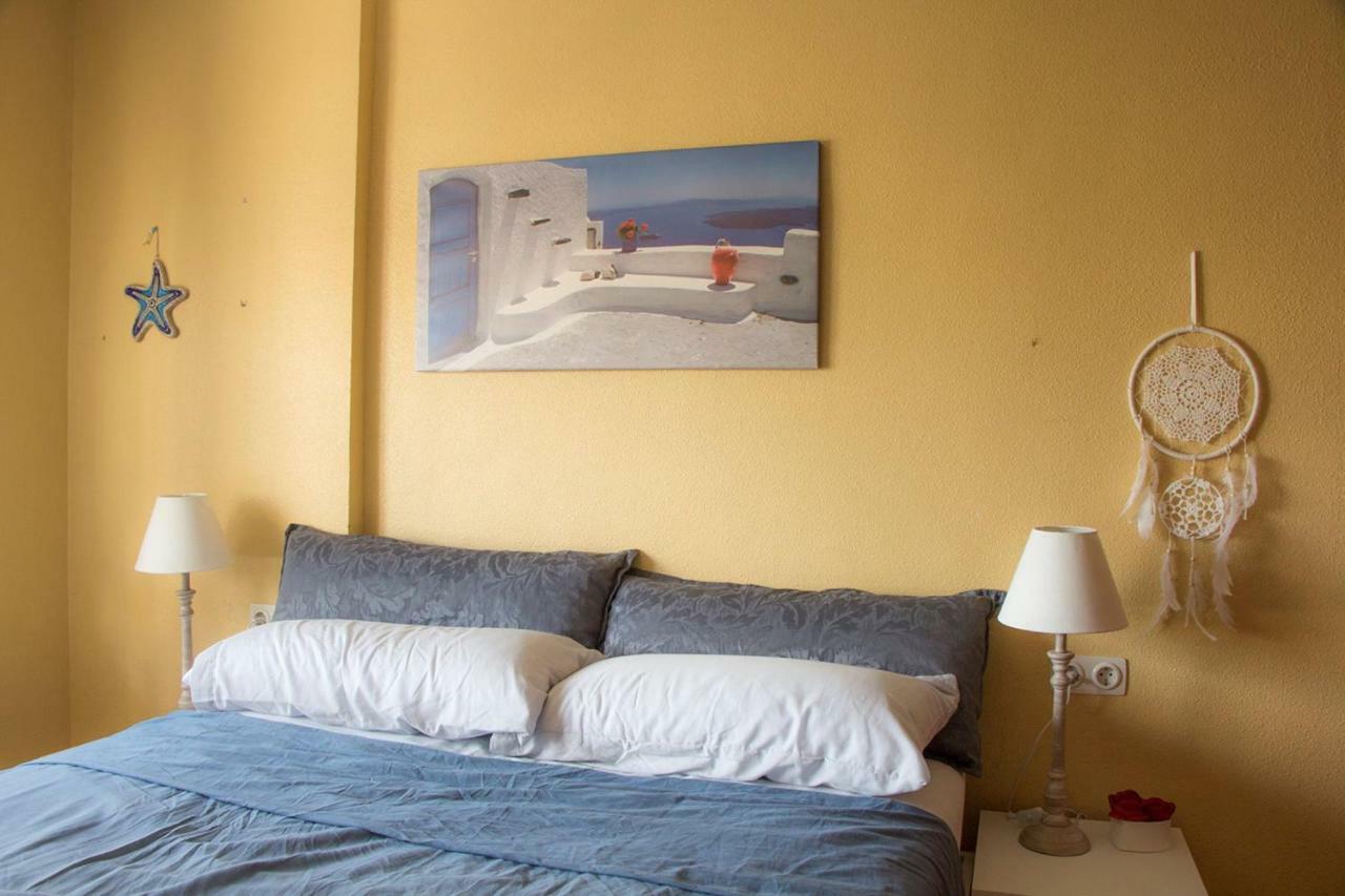 Seafront San Pere Apartment Ел Кампело Екстериор снимка
